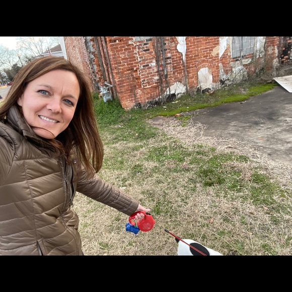 Meet your Posher, Emily - Picture 1 of 1